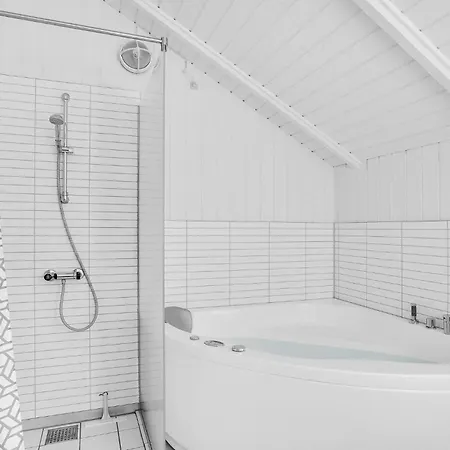 Nice Home In Hvide Sande With Sauna