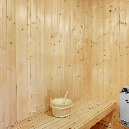 Nice Home In Hvide Sande With Sauna *