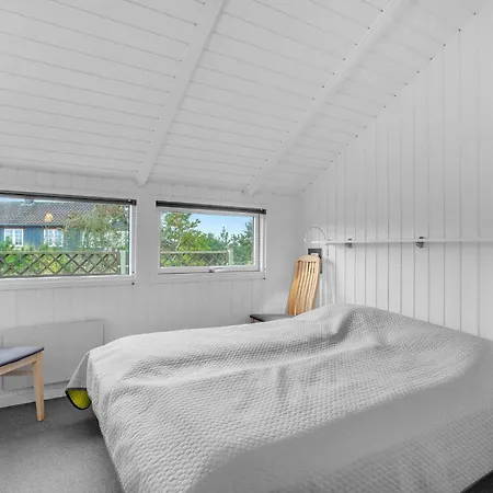 Nice Home In Hvide Sande With Sauna