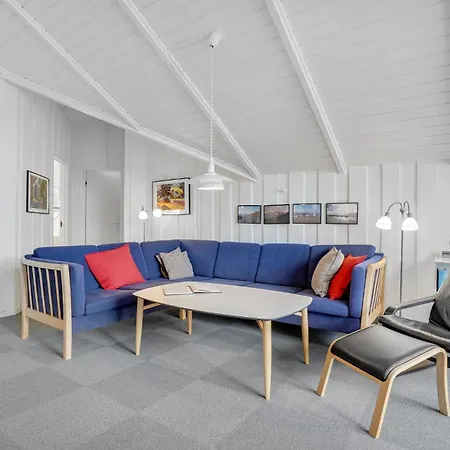 Nice Home In Hvide Sande With Sauna Semesterbostad *