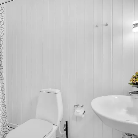 Nice Home In Hvide Sande With Sauna *